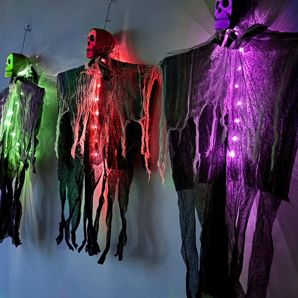 Glowing Scary Ghost Halloween  - Outdoor Lighting On Trees ulasan dan harga