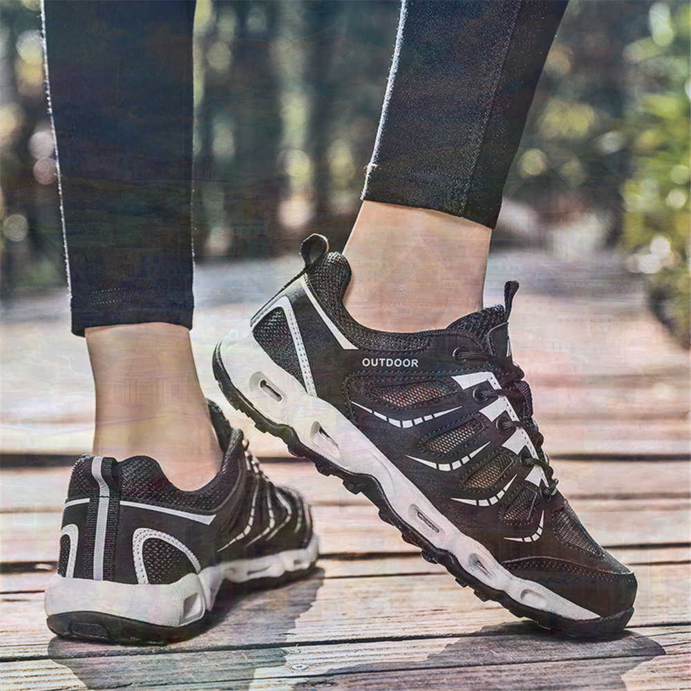 Sumer Round Tip Silver Sneaker - Outdoor Lighting Year Round ulasan dan harga